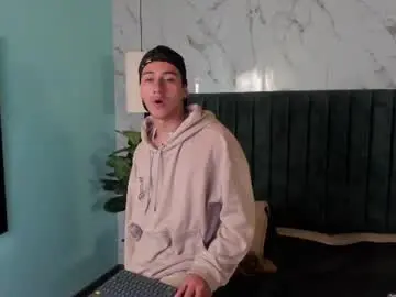 Chaturbate Live Sex of andyjoy_