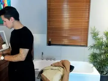 Chaturbate Free Porn Cam of andyjoy_