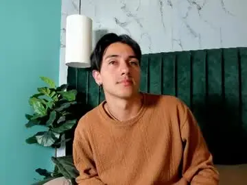 Chaturbate Free Live Porn of andyjoy_