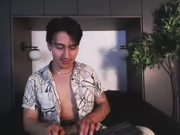 Chaturbate Adult Video Chat of andyjoy_