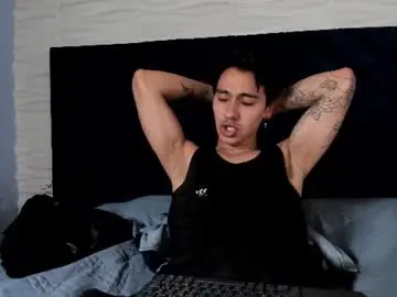 Chaturbate Free Live Porn of andyjoy_