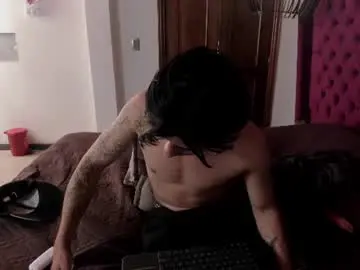 Chaturbate Watch Live Sex Cams of andyjoy_