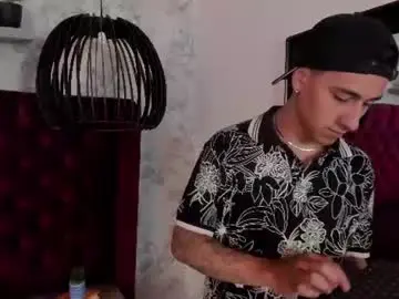 Chaturbate Free Porn Cam of andyjoy_