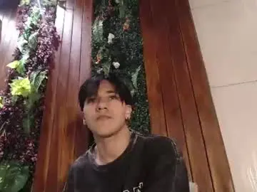 Chaturbate Free Porn Cam of andyjoy_