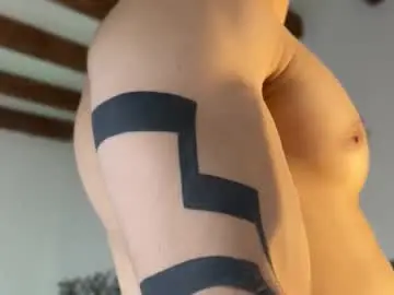 Chaturbate Live Porn of david_muller_