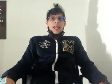 Chaturbate Adult Video Chat of grayhorny