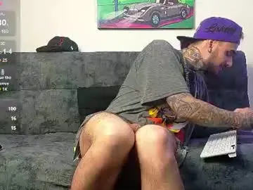Chaturbate Adult Webcam of julian_tattoo