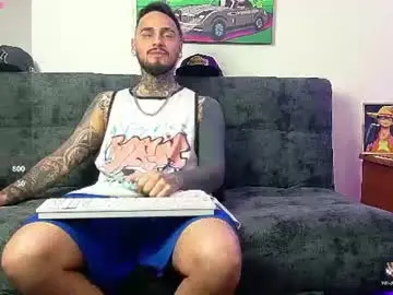 Chaturbate Sex Chat of julian_tattoo