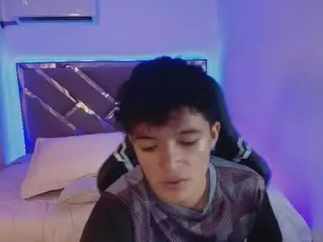 Chaturbate Sex Cam of luca_voss1