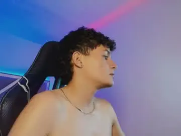 Chaturbate Live Sex of luca_voss1