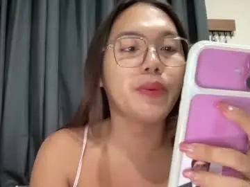 Chaturbate Adult Webcam of lucy_selfsucker