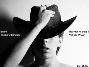 Chaturbate Free Live Porn of magic_tony