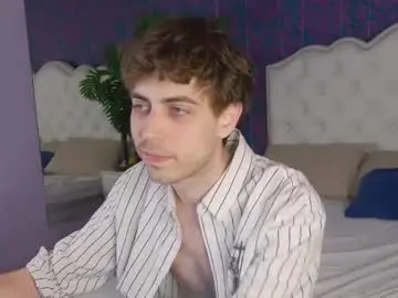 Chaturbate Live Sex of milkhunter_