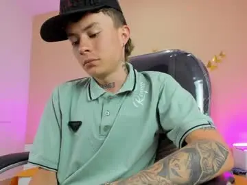 Chaturbate Live Sex Cam of nascary_fox