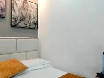 Chaturbate Best live sex cam show of ricky_backus