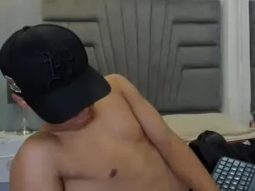 Chaturbate Private Sex Chat of ricky_backus