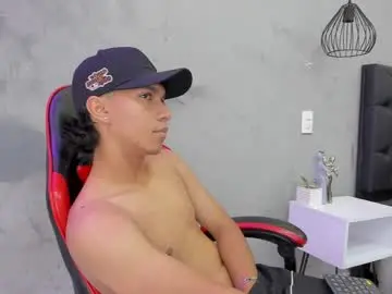 Chaturbate Sex Cam of ricky_backus