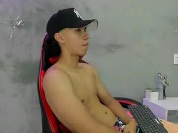 Chaturbate Best live sex cam show of ricky_backus