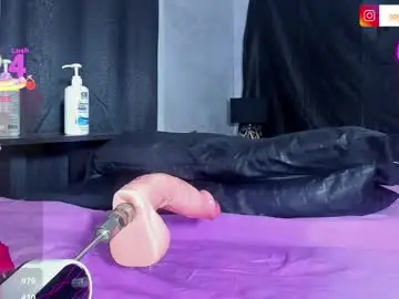 Chaturbate Free Porn Cam of sam_naughty18