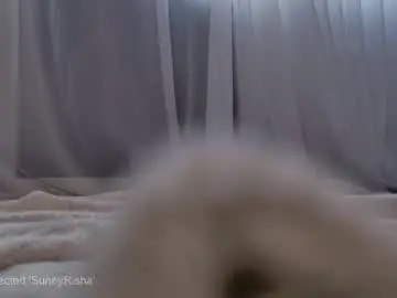 Chaturbate Live Sex Cam of sunnyrisha