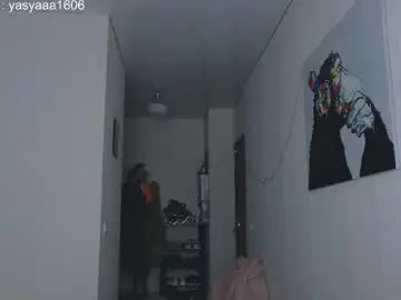 Chaturbate Live Sex Cam of yasyaaa