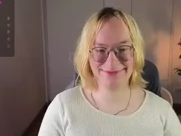 Chaturbate Live Sex Cam of amanda_butlerr