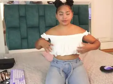 Chaturbate Live Sex of aradia_01