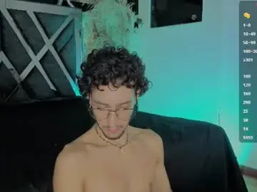 Chaturbate Free Live Porn of dorian_rosas