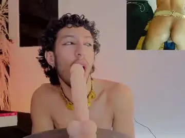 Chaturbate Live Sex Cam of dorian_rosas
