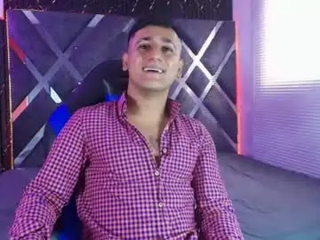 Chaturbate Watch Live Sex Cams of iron_king7