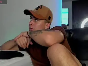 Chaturbate Sex Cam of mattiwsmorris_