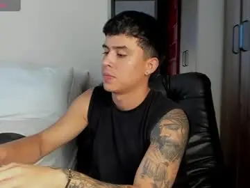 Chaturbate Free Porn Cam of mattiwsmorris_