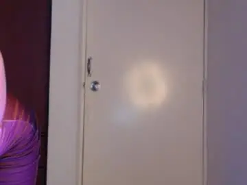 Chaturbate Free Live Porn of nicolehaze222