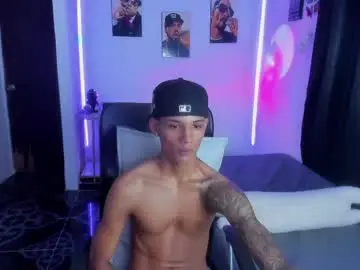 Chaturbate Free Porn Cam of snak_master1