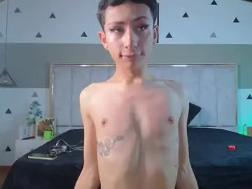 Chaturbate Adult Webcams of yangshy