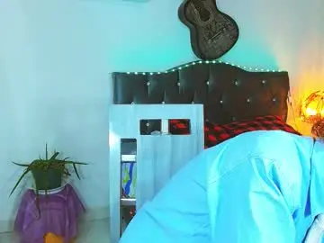 Chaturbate Live Sex Cam of _santi2