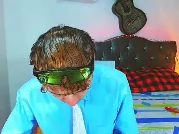 Chaturbate Live Sex Cam of _santi2