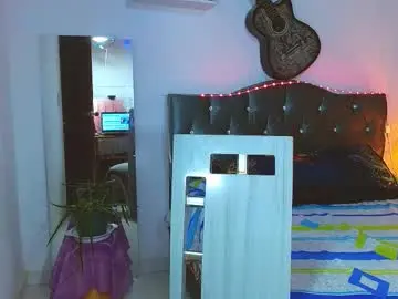 Chaturbate Live Sex of _santi2