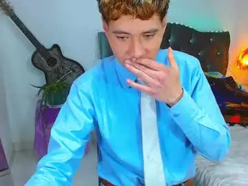 Chaturbate Live Sex of _santi2