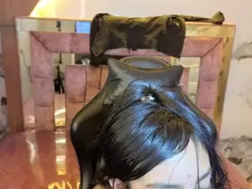 Chaturbate Live Porn of adarasuri_v