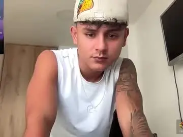 Chaturbate Best live sex cam show of bob_pettersonn