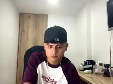 Chaturbate Adult Video Chat of bob_pettersonn