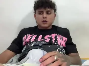 Chaturbate Adult Video Chat of bob_pettersonn