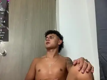 Chaturbate Sex Chat of bob_pettersonn