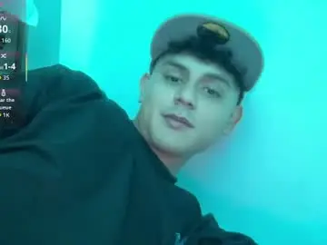 Chaturbate Free Live Porn of bob_pettersonn