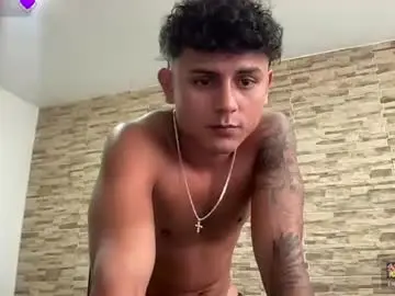 Chaturbate Adult Webcams of bob_pettersonn