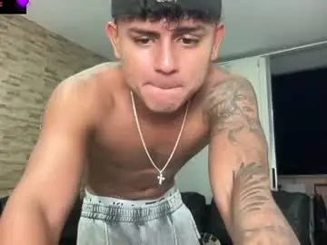 Chaturbate Sex Cam of bob_pettersonn