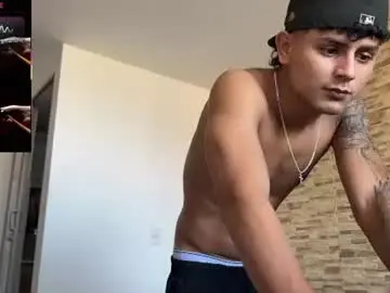 Chaturbate Sex Cam of bob_pettersonn