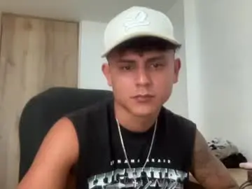 Chaturbate Best live sex cam show of bob_pettersonn
