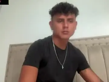 Chaturbate Free Live Porn of bob_pettersonn